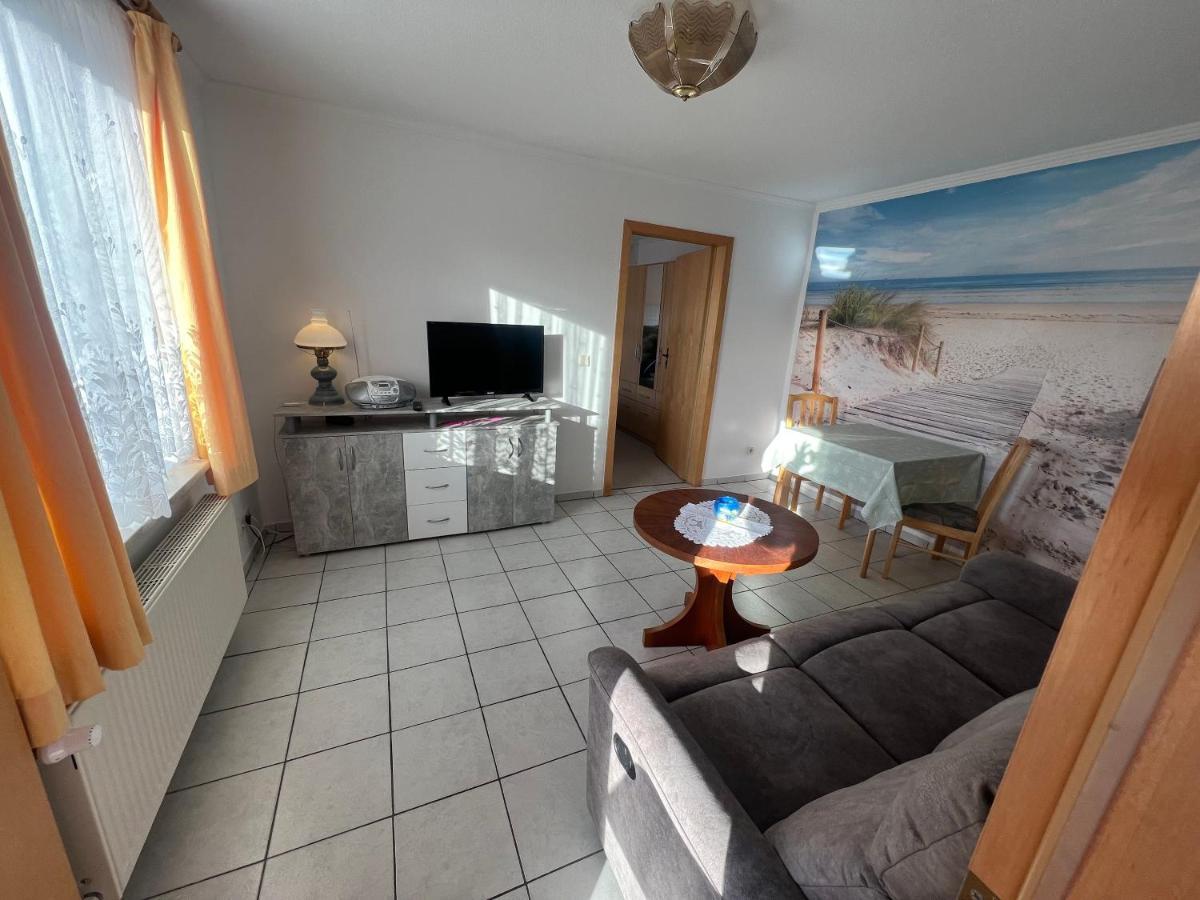 Ferienwohnung Patzig Auf Ruegen Exterior foto