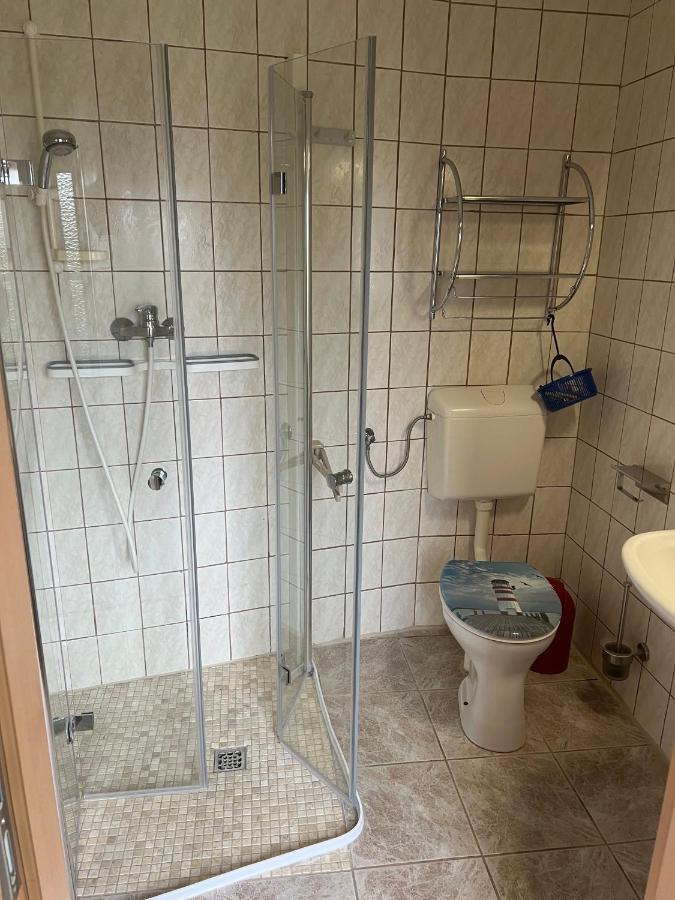 Ferienwohnung Patzig Auf Ruegen Exterior foto